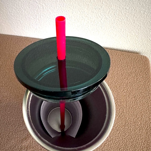 Starbucks stainless Tumblr Christmas 2023 - Picture 5 of 5